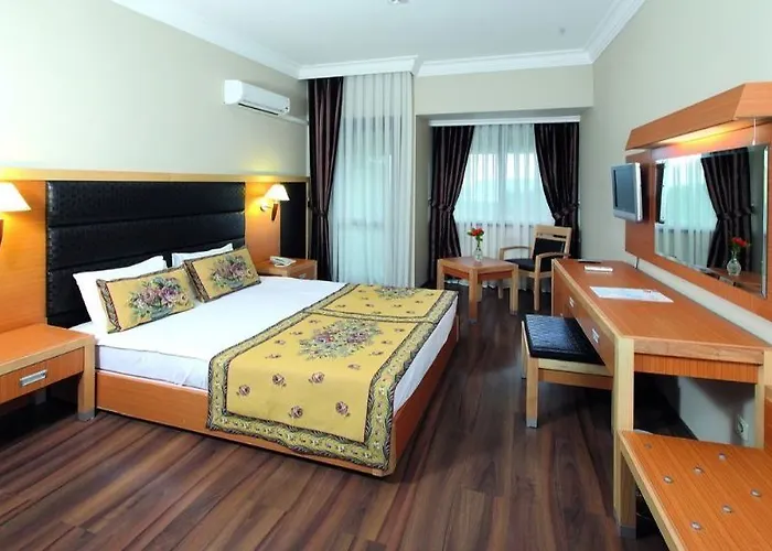 Szálloda Perre La & Kemer