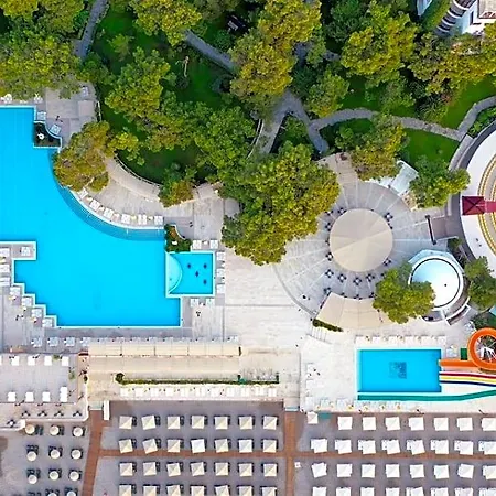 Szálloda Perre La & 5*