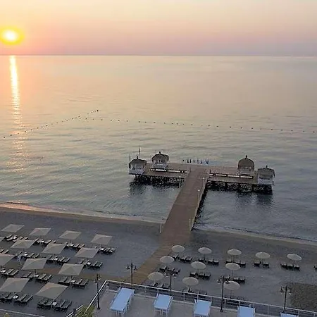 Szálloda Perre La & Kemer