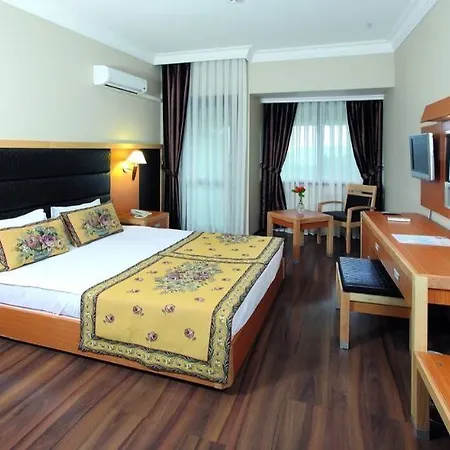 Szálloda Perre La & Kemer